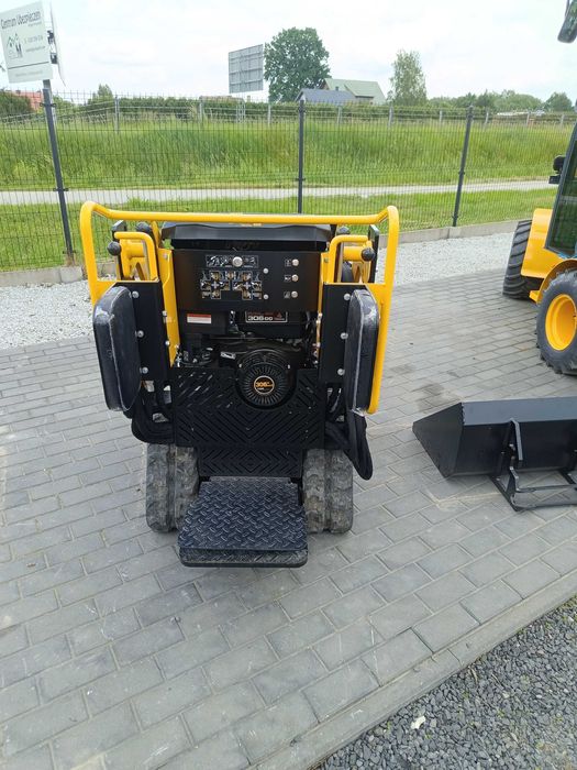 Mini ładowarka gąsienicowa MULTI Moc silnika: 8,5 KM / 6,3 kW 306cm3