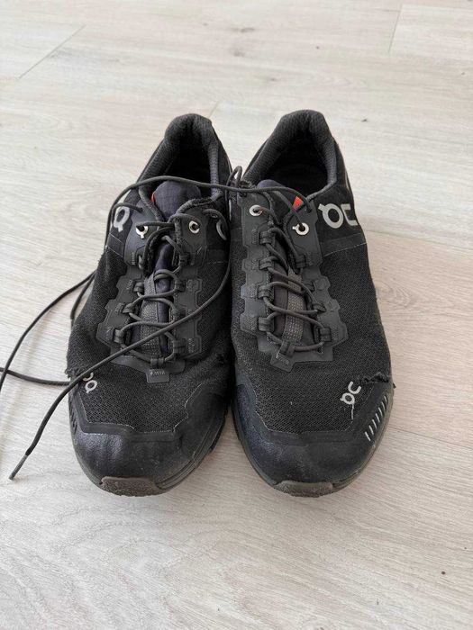 On Running  Кросівки бігові чоловічі