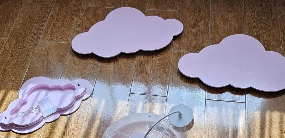 Nuvens Led para quarto de bebé