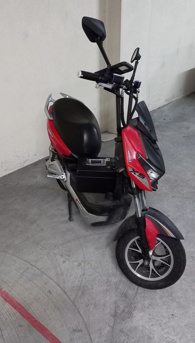 Moto eléctrica X5