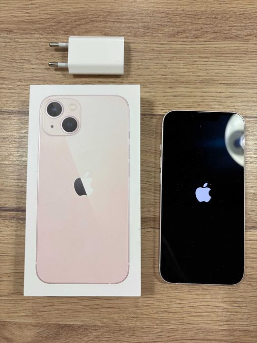 Apple iPhone 13 128 GB Rose Gold - stan bardzo dobry, bateria 79%