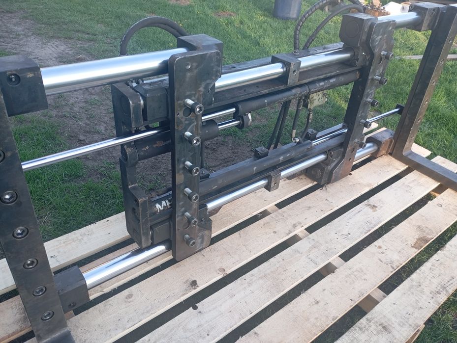 Pozycjoner  paletyzer wideł, widły hydrauliczne meyer 200cm 4 tony