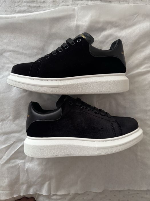 Alexander McQueen 42