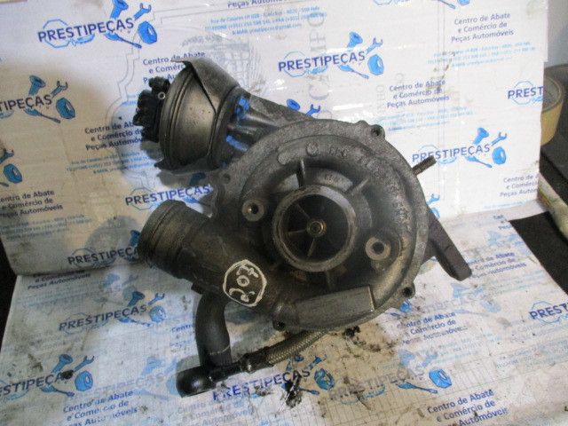 Turbo / compressor VOLVO V50 (MW)