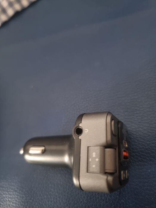Transmissor FM Bluetooth 5.3 para Carro com Som Estéreo