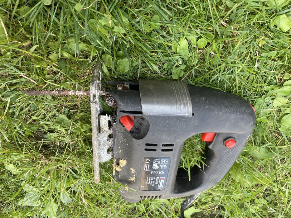 Wyrzynarka Budget BSS5705P 570W – uszkodzona / na części