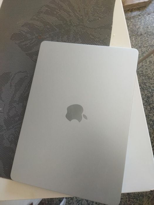MacBook Air M4  256gb 16GB RAm