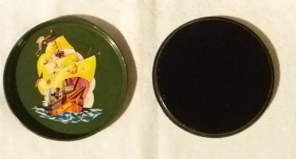 12 Bases para copos "Caravela" em chapa, vintage