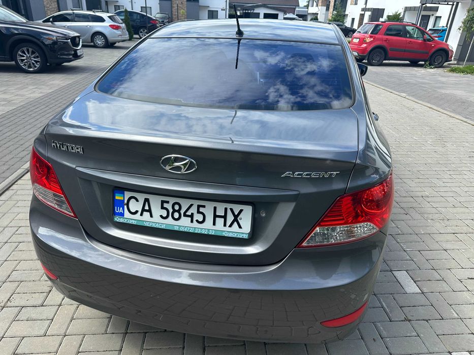 Hyundai Accent 2013