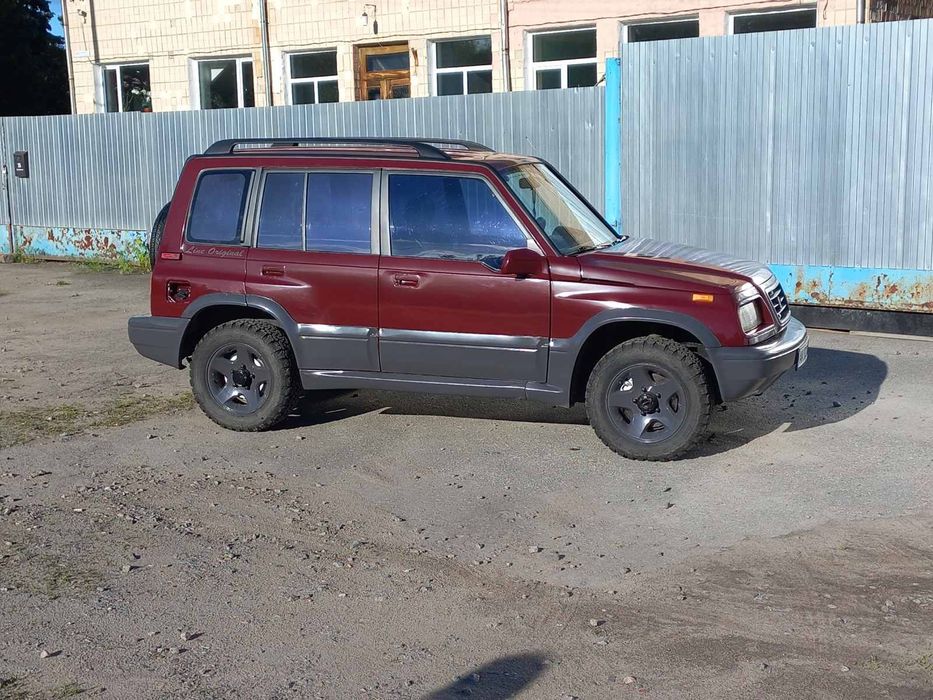 Suzuki Vitara 96р 1.8і 5ст. 4х4