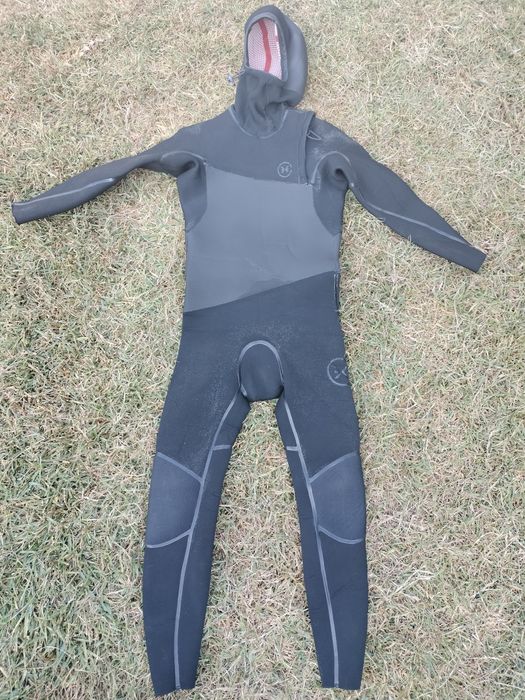 Fato Surf 5.4 deeply Hooded tamanhoS