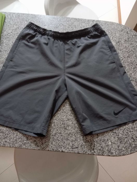 Calções Nike dri fit M