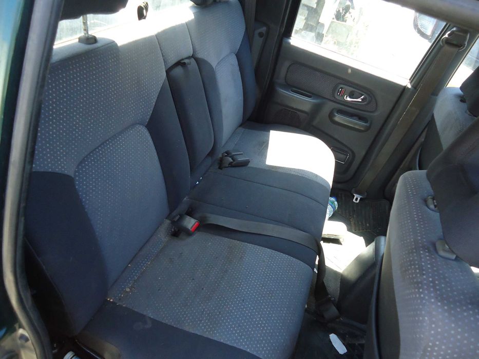 Mitsubishi L 200 cab. dupla (4D56T) de 2003 só ás peças