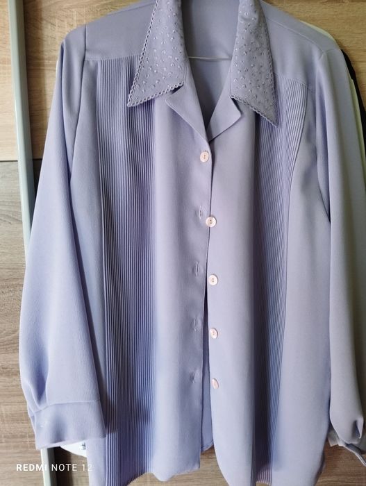 Bluzki z krótkim i długim rękawem cztery sztuki