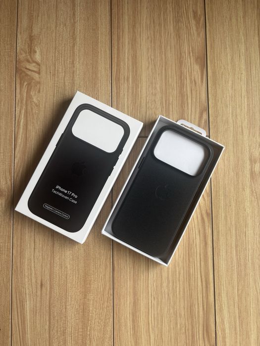 Capa TechWoven iPhone 17 Pro - Preta
