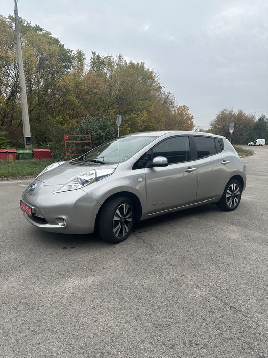 Аренда авто Nissan Leaf 24 квт