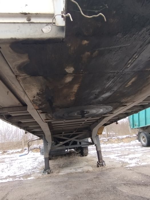 Продам напівпричеп Schmitz