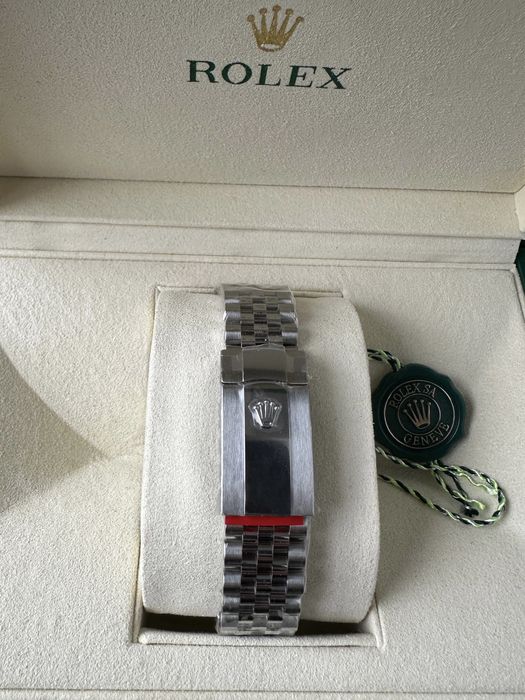 Rolex Datejust Mint Green Dial 41mm Cal.3235 Clean