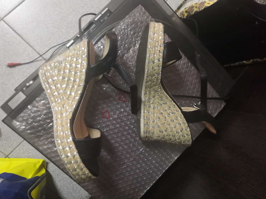 Sandalias e botas estado novo