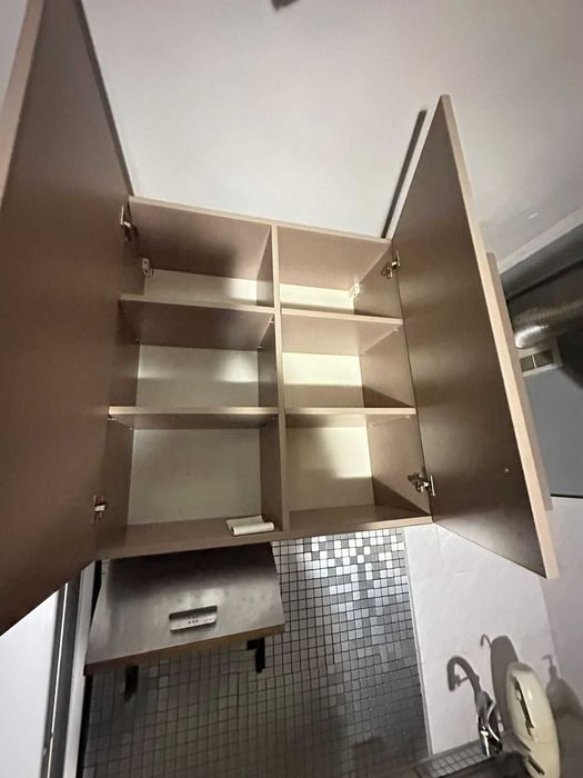 Продам кухонну мебель