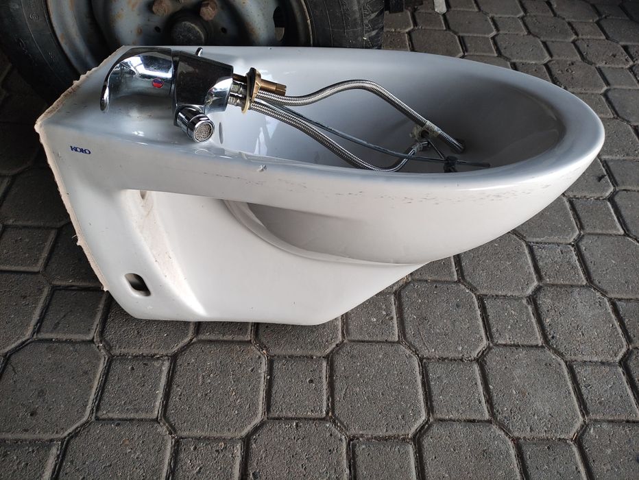 Bidet koło wraz z baterią RS