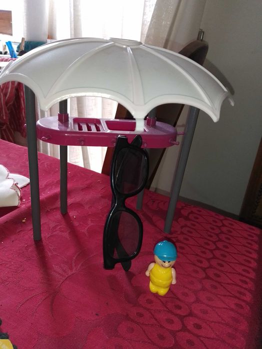 Quer Sair da sua Dimensão? Oculos Real D 3D-8E -Bonequinho 2E Desde 2E