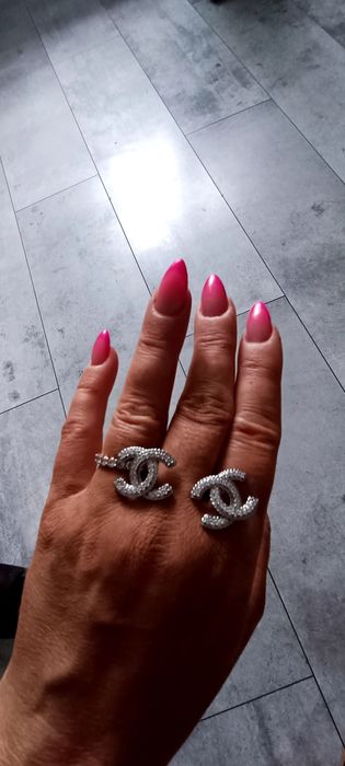 Kolczyki Chanel srebrne cyrkonie