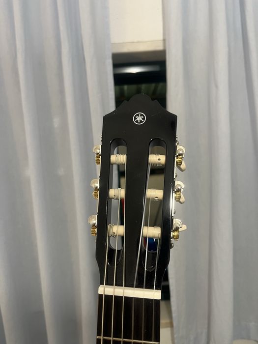 Guitarra Yamaha