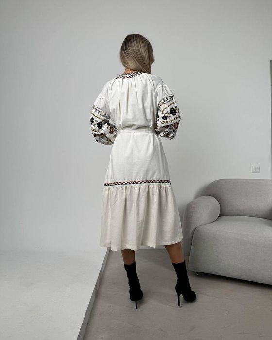 Вишита сукня/сукня вишиванка/жіноча сукня/плаття/плаття з вишивкою