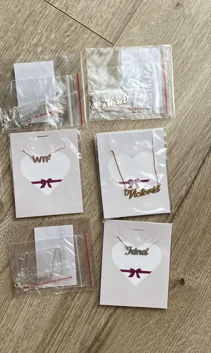 Підвіс із срібла з іменем в подарунковій упаковці