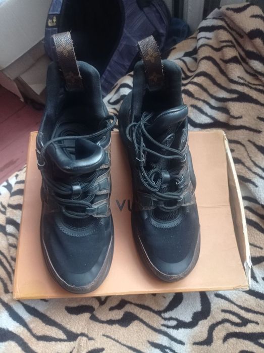 Кроссовки Louis vuitton