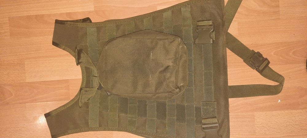 Плитоноска  цвет хаки