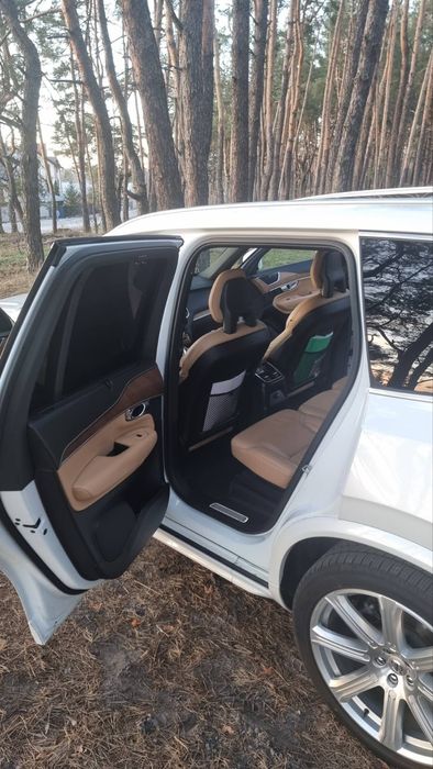 Volvo XC90 плагин гибрид
