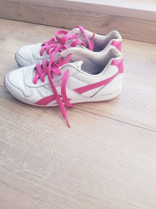 Skorzane Buty sportowe damskie marki Reebok rozmiar 39