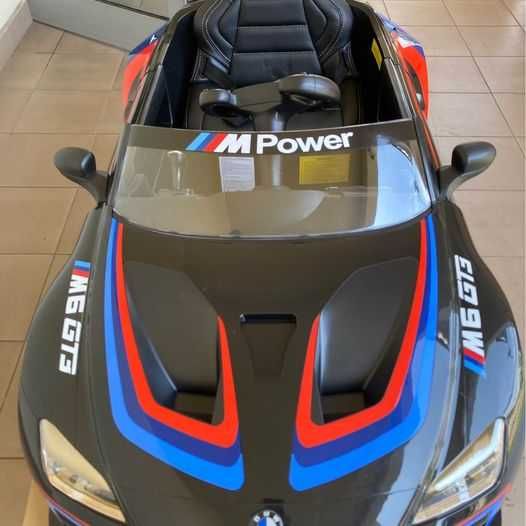 BMW M6 GT3 na akumualtor dla dziecka