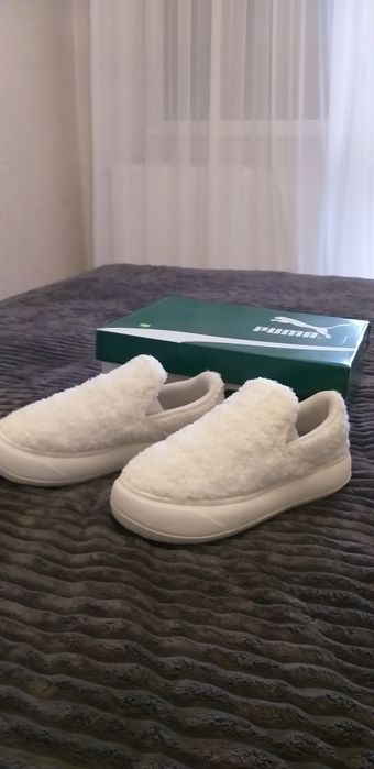Сліпони Puma  38.5 р