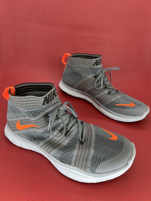 Кросівки 49.5р.  Nike Free Train Virtue