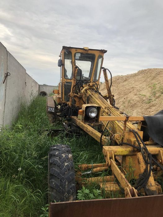 Грейдер ДЗ 180 1992г.