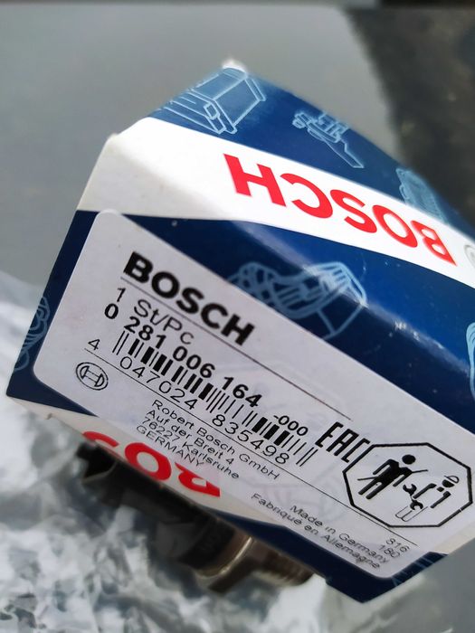 Продам датчик давления топлива рампы BOSCH (0281006164)