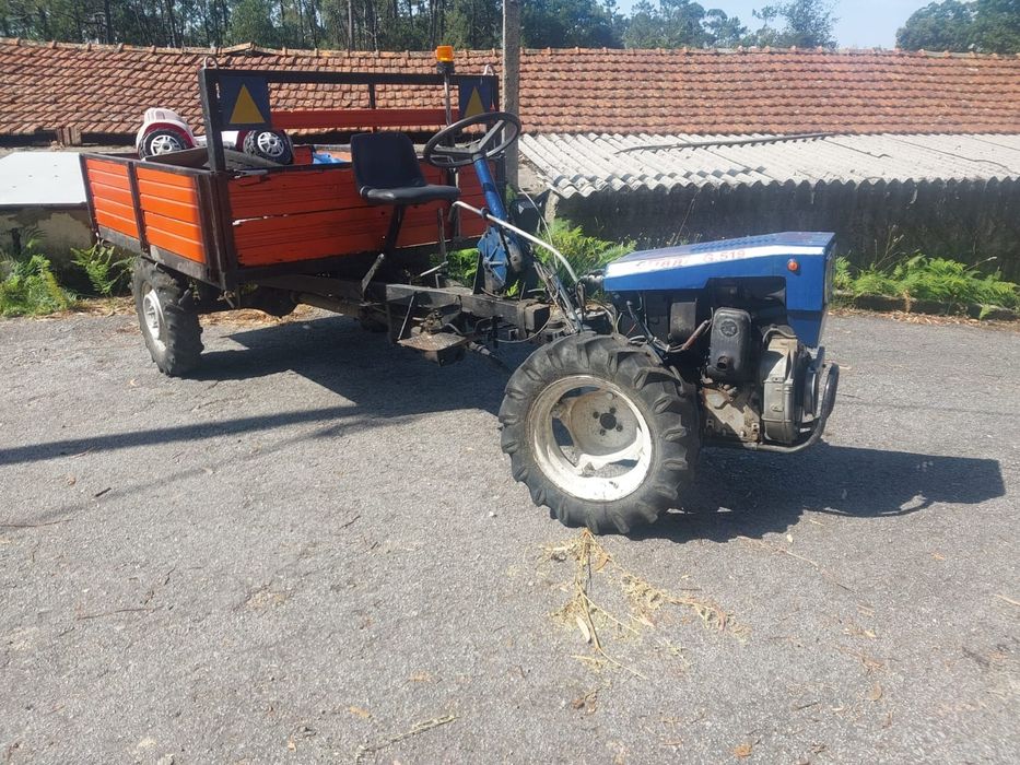 Motocultivador Nibbi com Reboque