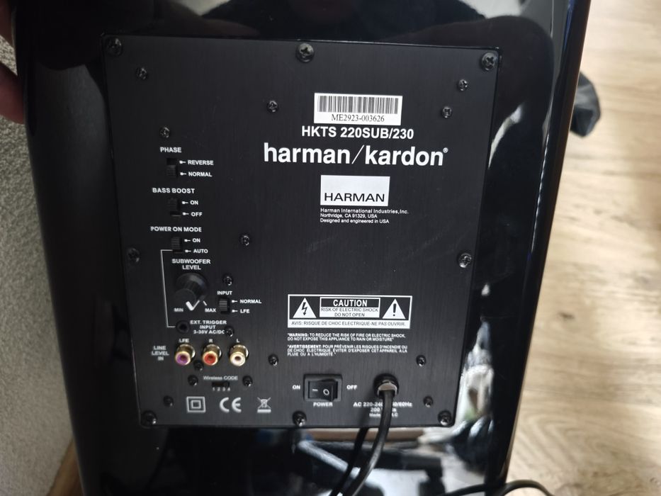 Harman Kardon HKTS 220SUB/230 – 2 kolumny + subwoofer