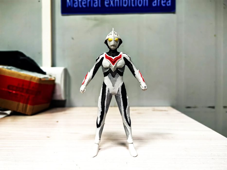Nexus Ultraman, Forma Juvenil, Versão Detalhada para Aliviar Stress