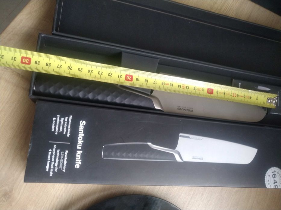 Nowy nóż Fiskars titanium