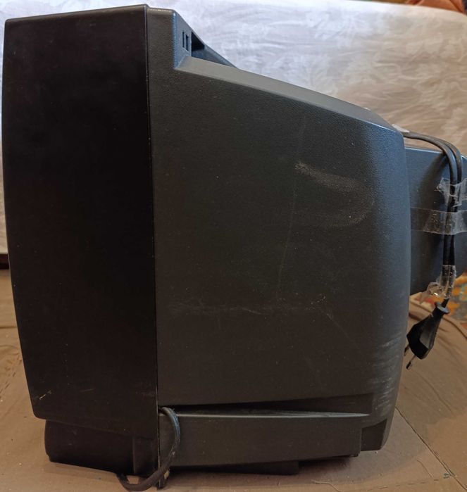 Телевизор JVC бу