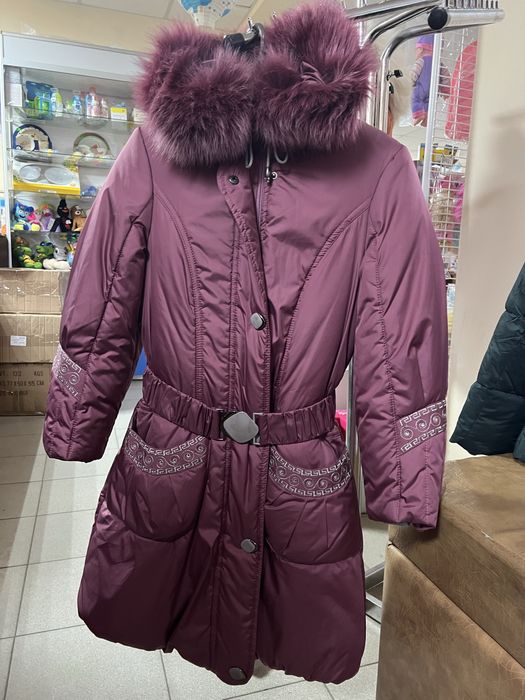 Пальто для дівчинки . Зима.