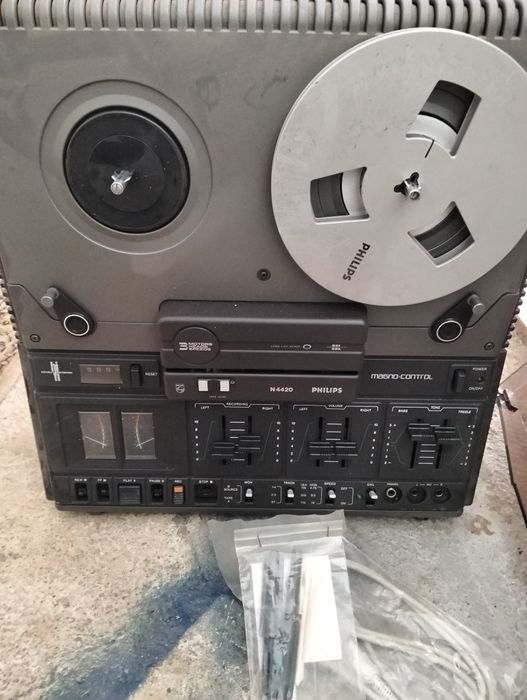 Philips N 4420 Reel to Reel tape recorder, gravador de fita