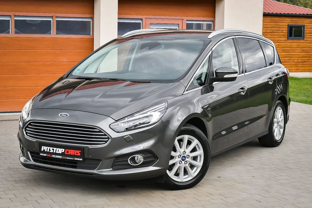 Ford S-Max