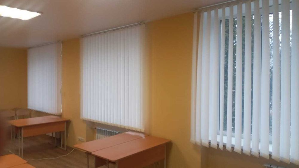 Вертикальні жалюзі для офісу, школи, саду, лікарні