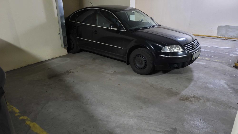 Продаж паркомісця в паркінгу в м. Київ, вул. Срібнокільська, 1.