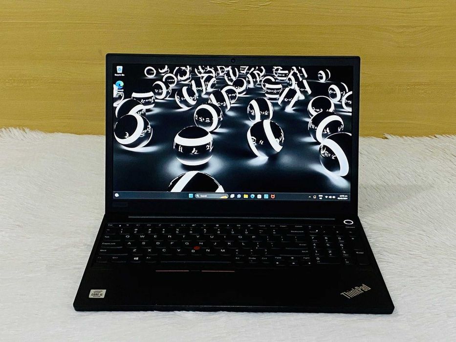 Lenovo Octacore 15.6" i5/16GB/385Nvme classe Profissional